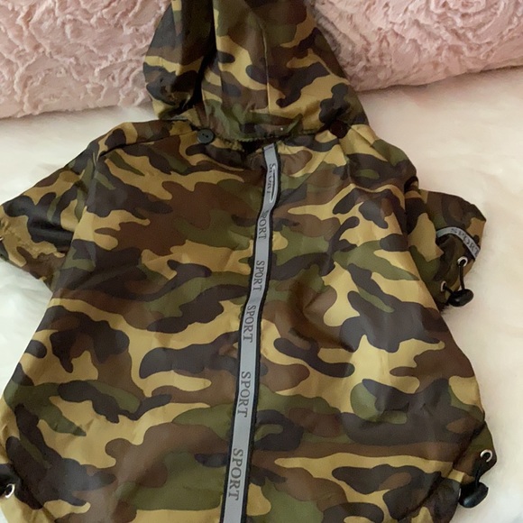 Pet rain jacket - Picture 5 of 7